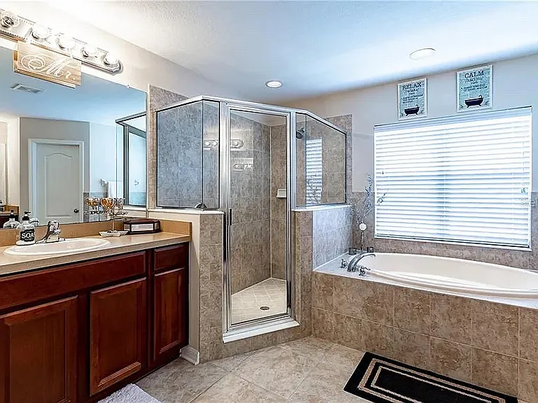 7326 Forest Mere Dr — Photo 35