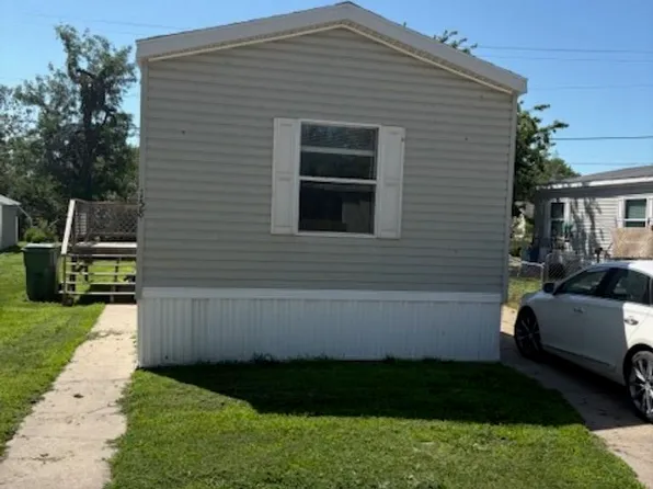 2900 Grand Ave Lot 158, Kearney, NE 68847