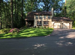 5854 New England Woods Dr, Burke, VA 22015