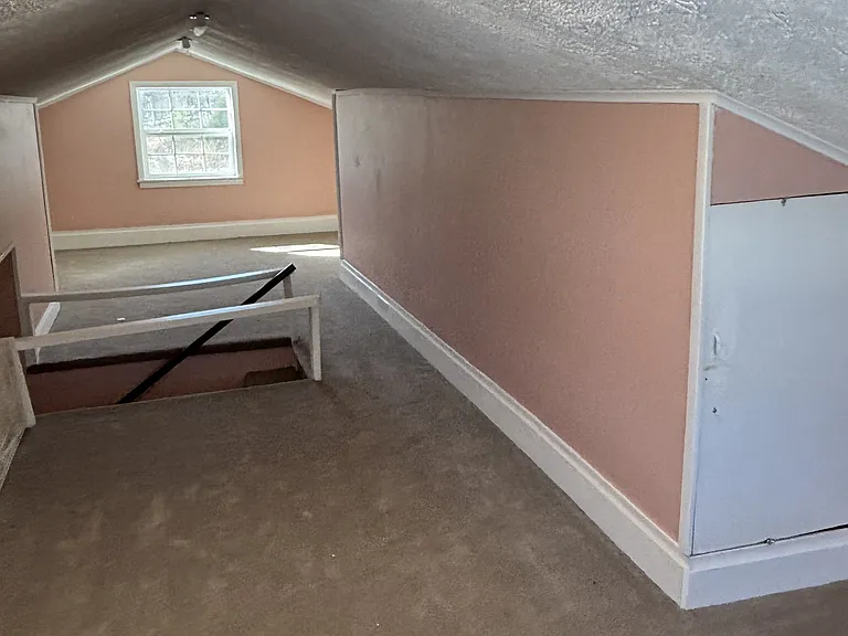 143 McCully Ln — Photo 23