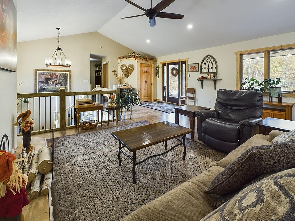 1st image of 14655 Whitebirch Ln