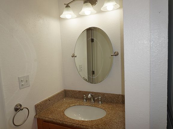 4th image of 260 Industrial Pkwy APT 1