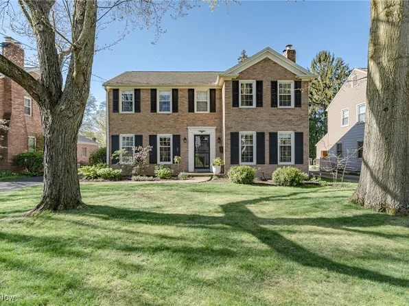 1836 Stabler Rd, Akron, OH 44313