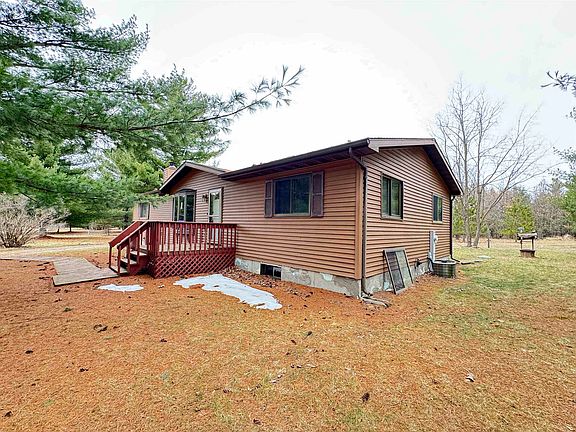 2nd image of 922 Elk Ave