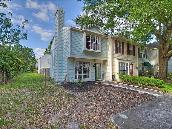 3rd image of 1811 Mill Run Cir