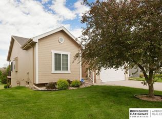 4827 S 190th Cir, Omaha, NE 68135