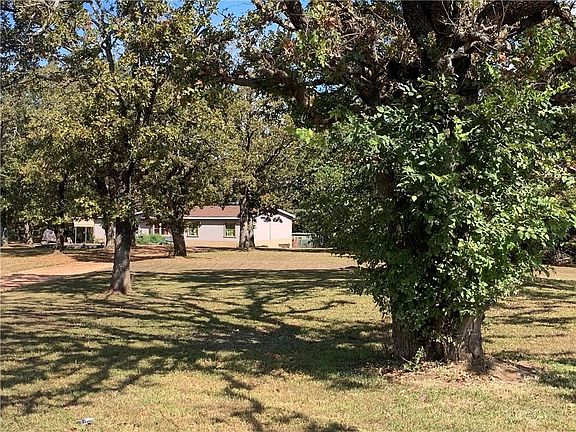 3rd image of 19679 Juanita Ln