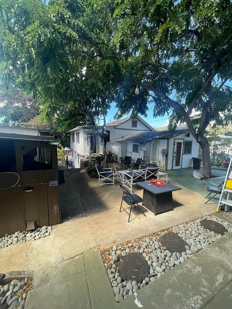1126 3rd Ave - Room 6 — Photo 4