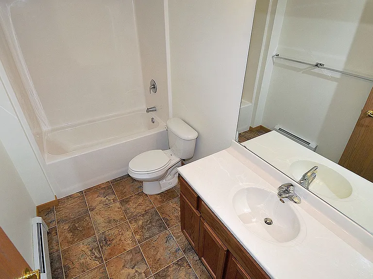 2300 Park Ave NW #103 — Photo 7