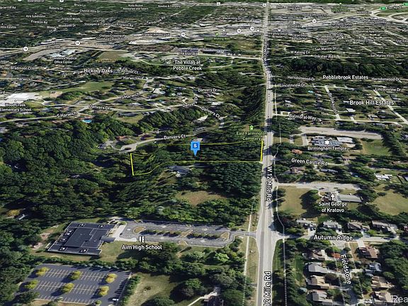 3rd image of 28700 W Twelve Mile Rd