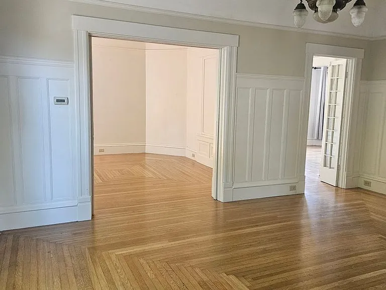 145 Myrtle St — Photo 4