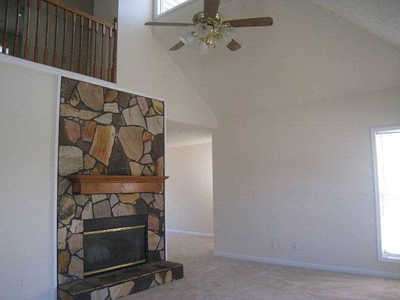 3rd image of 1755 Brushcreek Dr