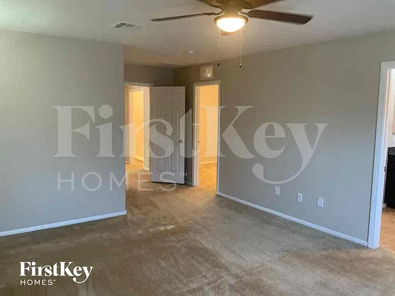 11060 Camden Bay St — Photo 17