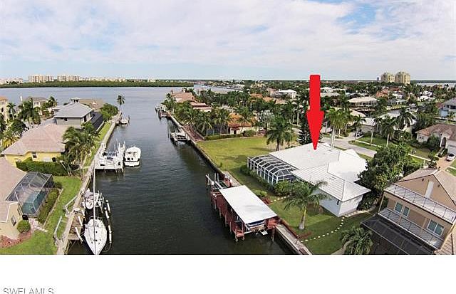 1st image of 930 Hyacinth Ct