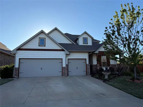 3101 Dudley Dr, Edmond, OK 73012