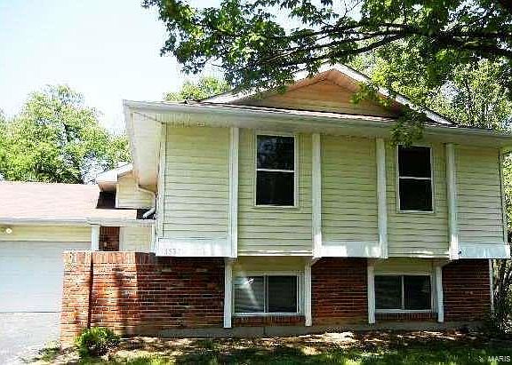 2nd image of 14537 Greencastle Dr