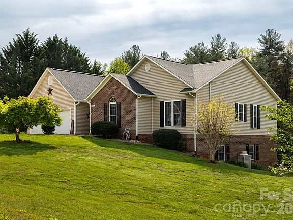 2nd image of 611 Briar Creek Dr #36