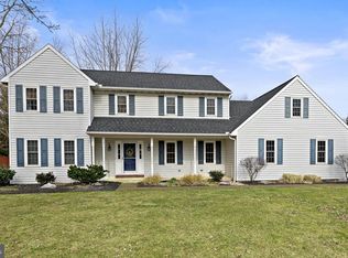 1195 Suffolk Dr, Lititz, PA 17543