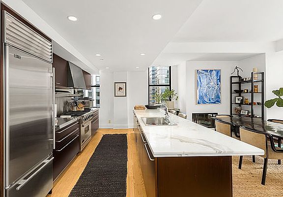 5th image of 150 Nassau St APT 20A