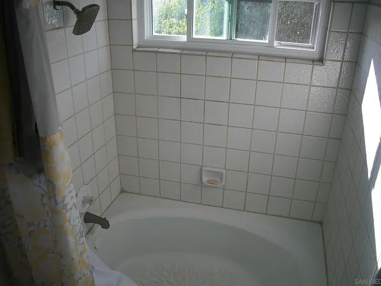 5777 Gaines St #5 — Photo 5