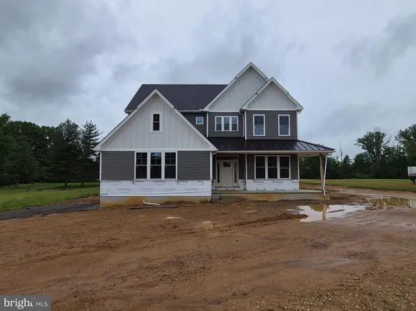324 Bishop Hollow Rd, Newtown Square, PA 19073