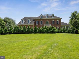 15 Windflower Ct, Reisterstown, MD 21136