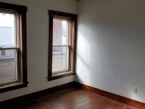 2nd image of 303 1/2 W High St #6
