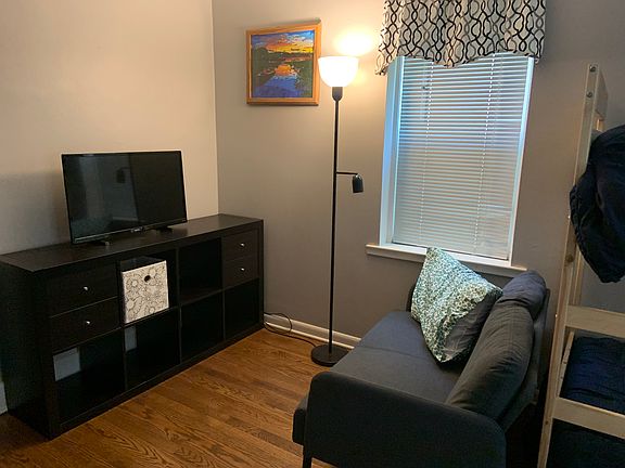 3rd image of 3355 Elizabeth Dr