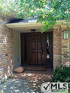 1st image of 3201 Creekbend Dr