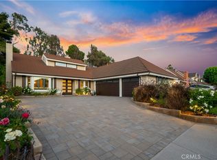 560 S Paseo De Luna, Anaheim, CA 92807