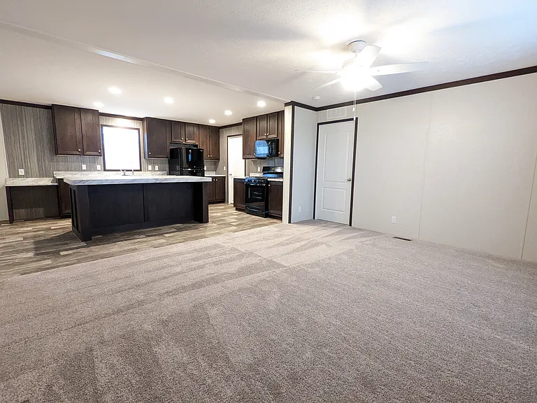 177 Daisy Dr — Photo 14