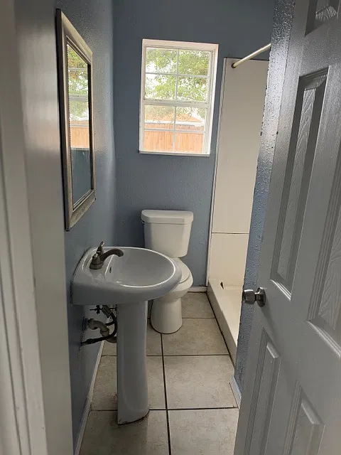 3 bed, 1008 sqft, $1,600 — Photo 4