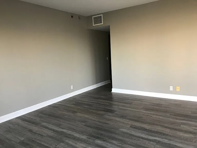 100 Harbor Dr #804 — Photo 8