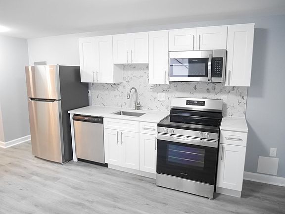 5th image of 325-331 S Marlyn Ave #329-C