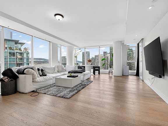 5th image of 1499 W Pender St #1902