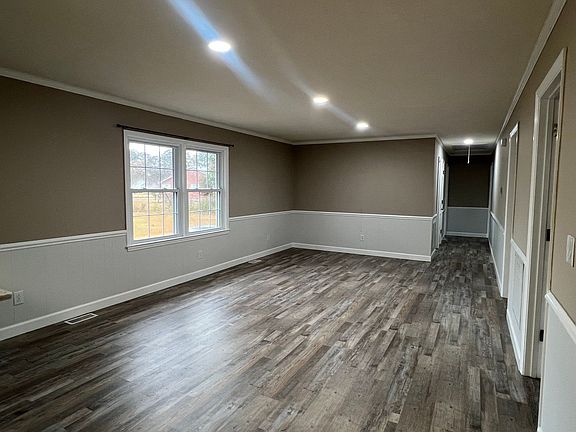 4th image of 418 E Quinn St