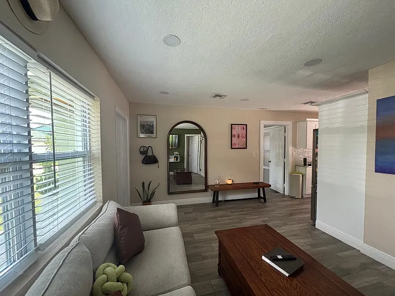 2480 NE 13th Ter #0 — Photo 12