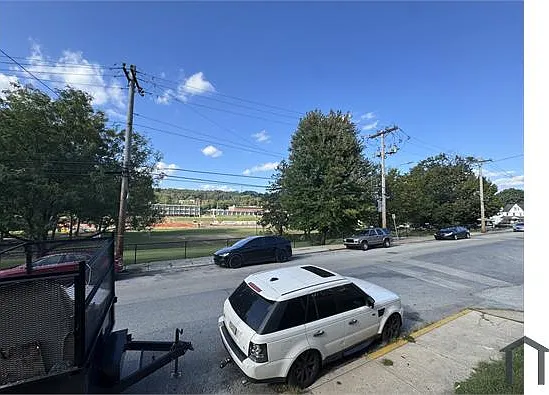 330 Walnut St — Photo 13