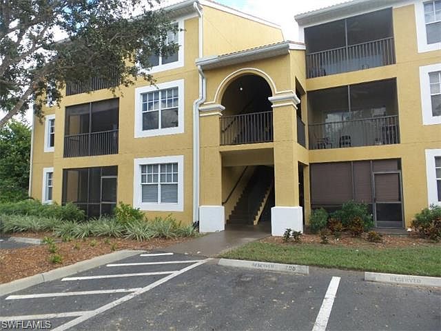 1st image of 7935 Preserve Cir APT 427