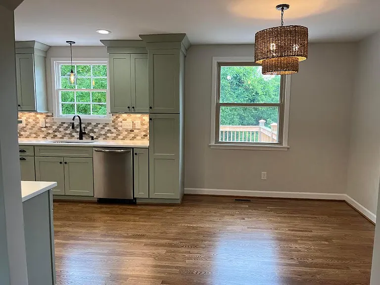 409 Barbara Dr — Photo 14