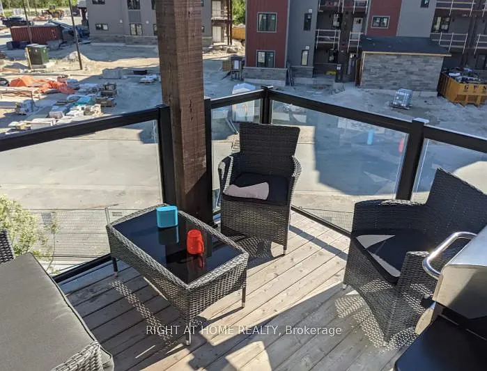 10 Beausoleil Ln #302 — Photo 8