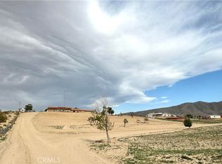 20333 Poppy St, Apple Valley, CA 92308