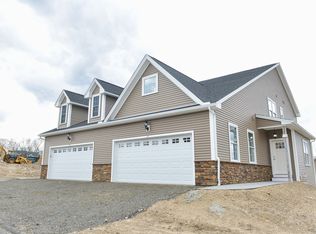 207 Boulder Ct #207, Bristol, CT 06010