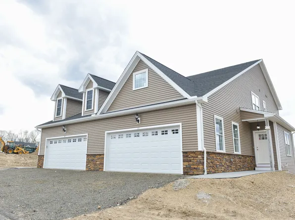 207 Boulder Court #207, Bristol, CT 06010