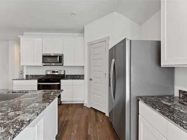 1026 Great Barracuda Ln, Alvin, TX 77511