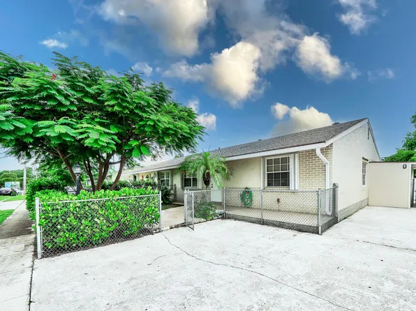 4662 Empire Way, Greenacres, FL 33463