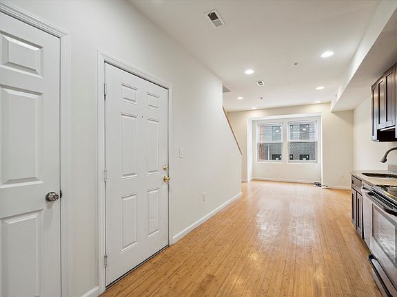 3rd image of 1741 N Gratz St Unit B