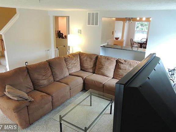 5th image of 942 Jessicas Ln Unit 17
