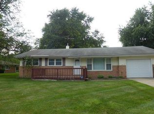 5840 Grant Pl, Merrillville, IN 46410