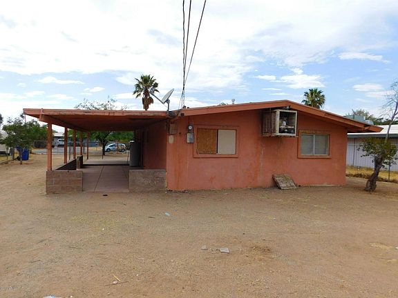 3rd image of 1823 S Amalia Ave